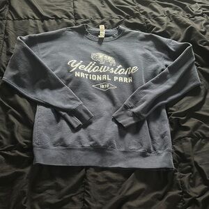 Small Navy Blue Yellowstone National Park Sweatshirt